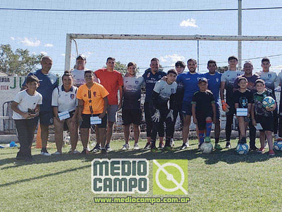 Las Mandarinas, Brandsen, Atlético y Progreso, Estrella de Jeppener, Defensores de Domselaar, Liga Metropolitana San Vicente
